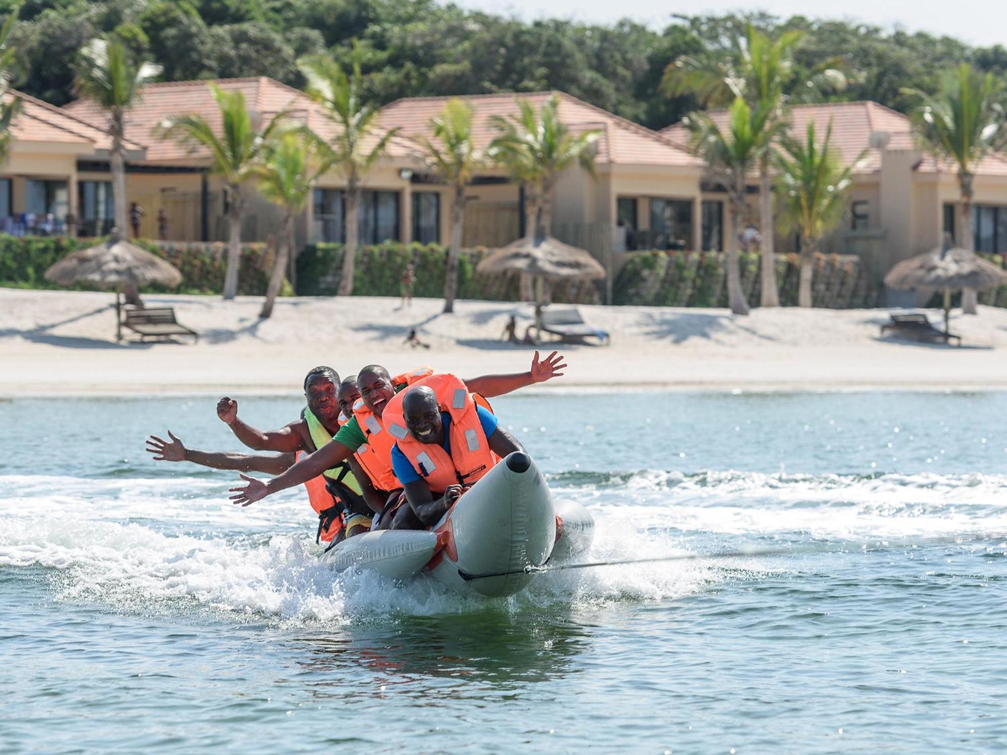 San Martinho Hotel Vila Praia Do Bilene エクステリア 写真